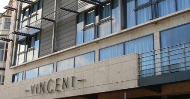 Vincent Hotel - Exterior