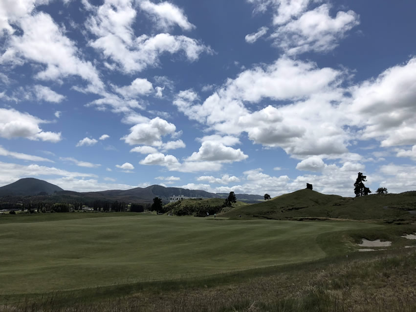 <h2>The Best of New Zealand Escorted 2018</h2>Taupo, Napier, Wellington & Queenstown