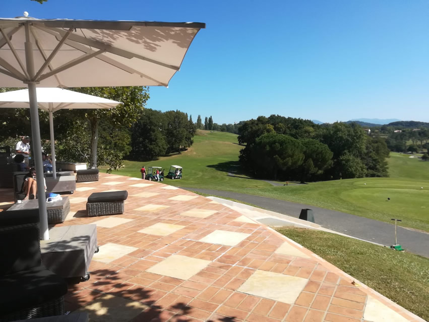 <h2>The Best of Southwest France Escorted 2019</h2>11 Nights in Bordeaux & Biarritz | 5 Rounds | 4 Wine Tastings | September 6 – 17